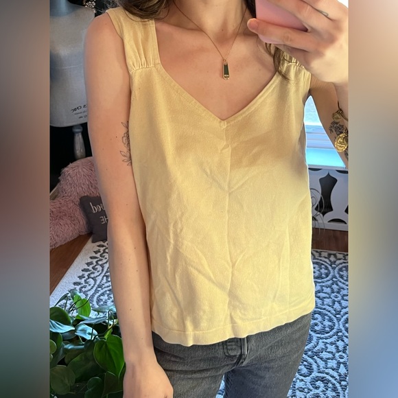 vintage y2k Cleo petites cream tank ✨🤎 - Picture 2 of 3